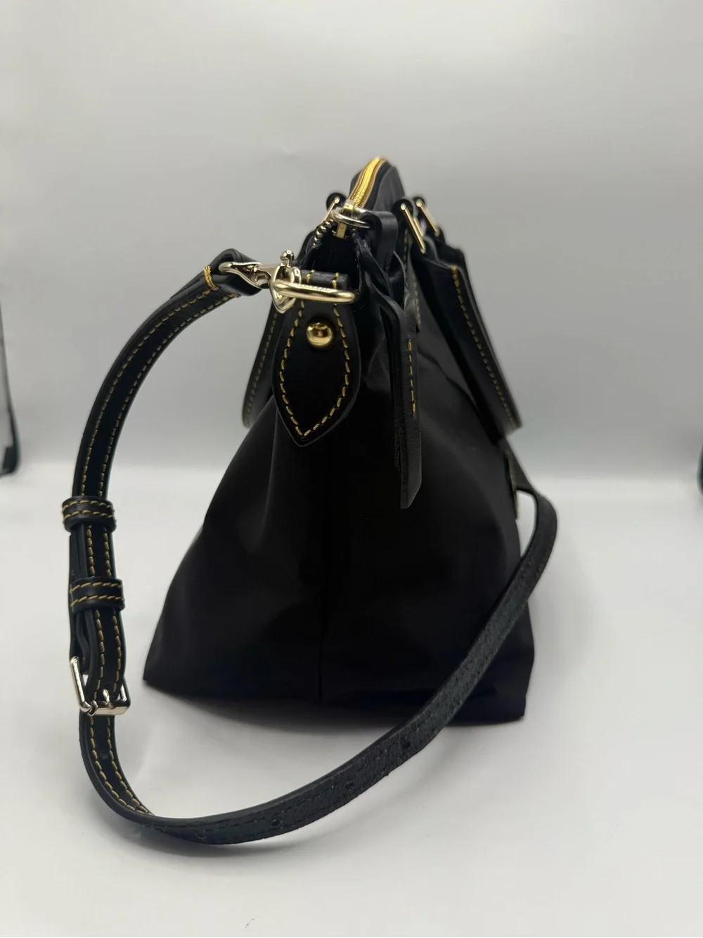 Dooney & Bourke dooney bourke